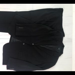 Black crepe suit w/ cropped pants
